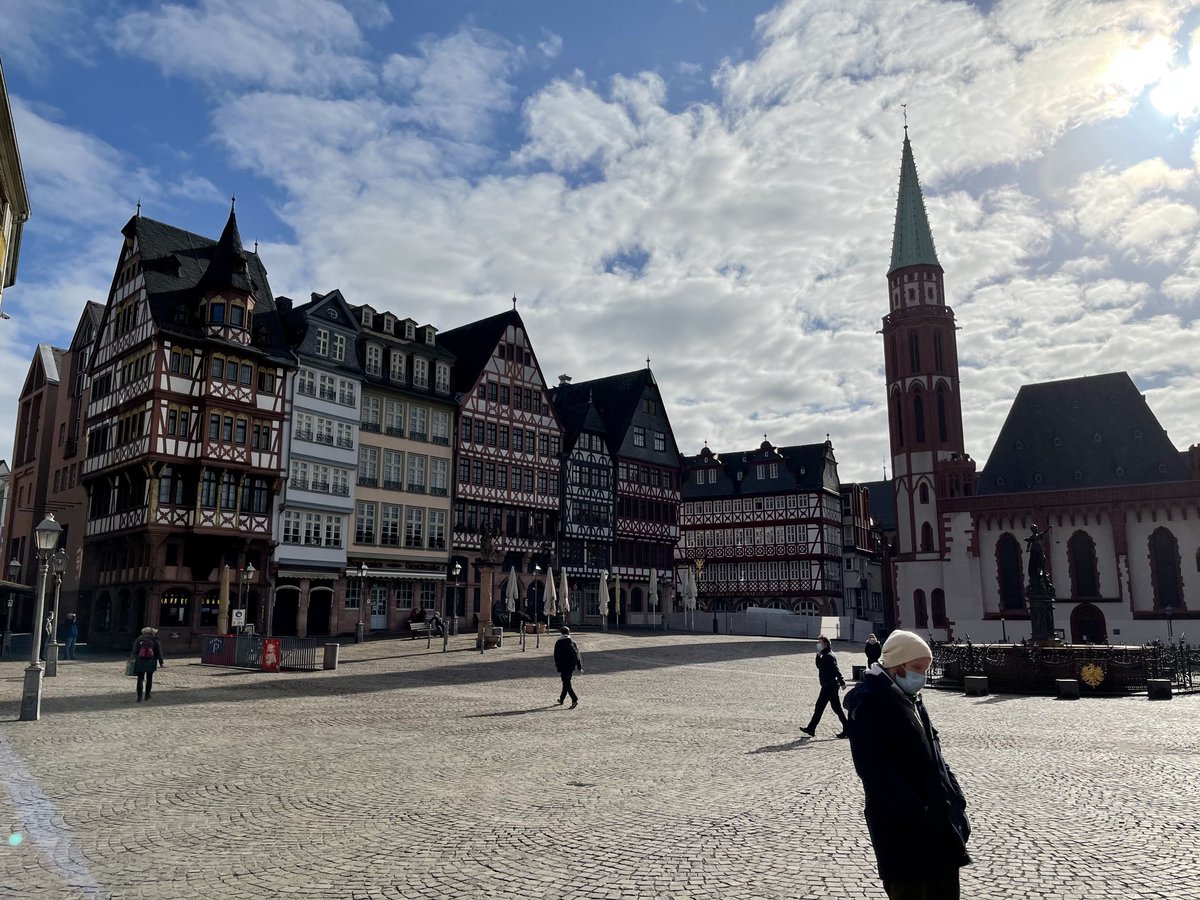 HDomhardt's tweet photo. #Frankfurt 😍 #Aschermittwoch #menschenleer https://t.co/BHv45viU4k