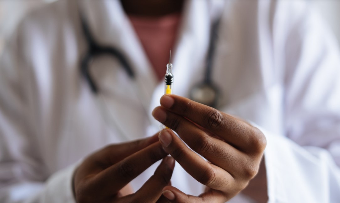 EcopharmacyA's tweet photo. Africa needs far greater healthcare entrepreneurship if it is to overcome its public health challenges, says Pascal Mukadi of Medical Fund Management Pty. Ltd.

With the recent announcement of a high-powered vaccine against Covid-19, a wave of excitement

https://t.co/7PK4S6MTgD https://t.co/rTEp3igens