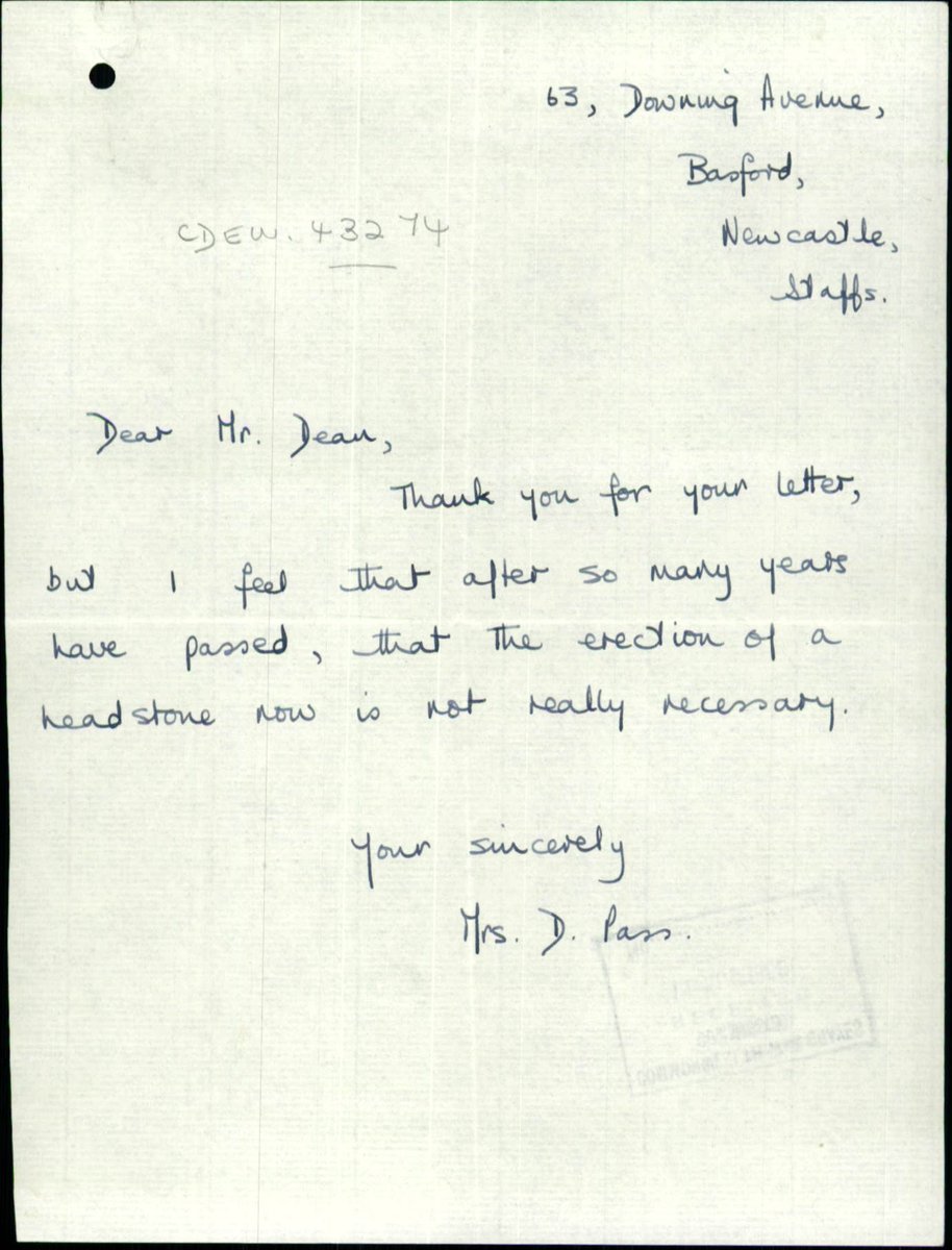 She declined the offer, saying "I feel that after so many years have passed, that the erection of a headstone is not really necessary". While  @CWGC respected her wishes, they decided that they had to find a way to commemorate Private Marklew. 3/11