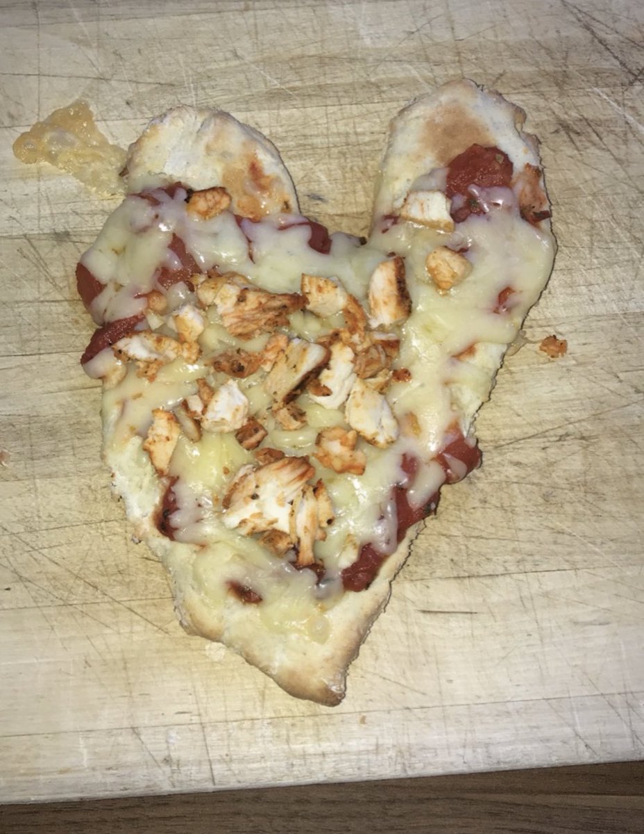 MonifiethHighHE's tweet photo. Our final few entries for our Valentines Challenge! 🤩
.
Well done to Beth, Alfie and Chloe! 📸🤩
.
We will be announcing our Top 3 Entries this afternoon! 🥇🥈🥉 https://t.co/GEFo5NlYmR