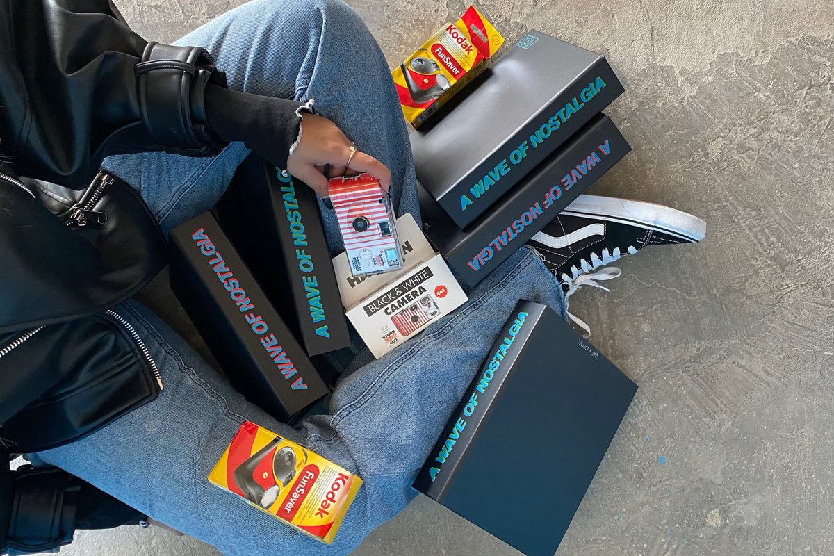 prnt__'s tweet photo. #FilmIsNotDead (prnt. x https://t.co/P4DhLjKSXC) — photo albums &amp; disposable cameras back in stock, with new options available! 

/ available online 
https://t.co/8PLL2SsZI6 https://t.co/qszzy7tuIR