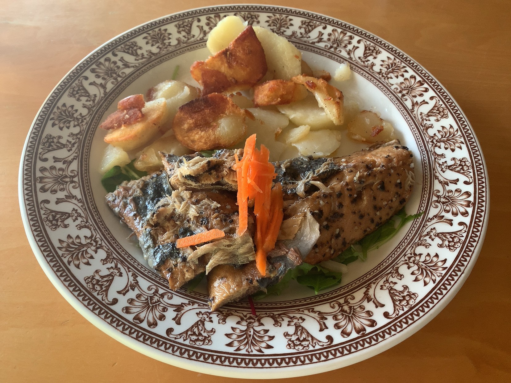 ニッポンごはん旅 食いしん坊さんのバイブル 孤独のグルメ にも登場 鎌倉のドイツ料理店 シーキャッスル は ドイツビールに合う料理がたくさん ドイツ風サバの燻製 スペアリブ ライ麦パン 五郎さんがドラマ中で食べていたこちらのメニューも ニッポンごはん旅 食いしん坊さんのバイブル 孤独のグルメ にも登場 鎌倉のドイツ料理店 シーキャッスル は ドイツビールに合う料理がたくさん ドイツ風サバの燻製 スペアリブ ライ麦パン 五郎さんがドラマ中で食べていたこちらのメニューも