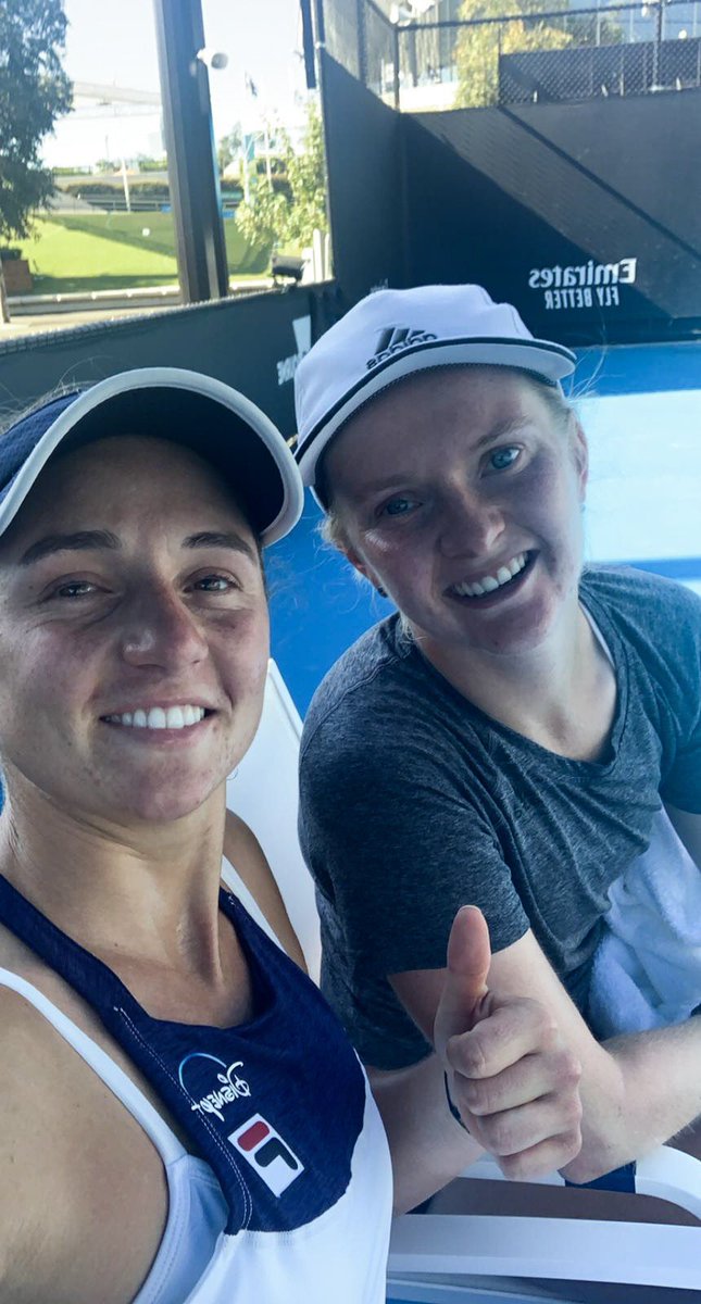 nadiapodoroska's tweet photo. Uno más y... a semis!!!
🤝 Francesca Jones
#PhillipIslandTrophy https://t.co/YyLi459De9