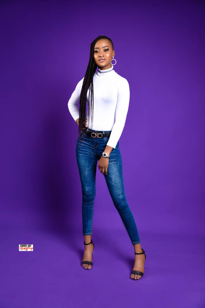 SommyInnocent's tweet photo. My first post on this bird app. Pls can I get some likes and retweets? Thanks ma(s) and sir (s). 🥰🥰🥰🥰🥰🥰

#Davidomercychinwo 
#AnkaraArmy #Bandits #buari #davido #tems #ronaldo #juv #messi #mazi #trending #beetwtselfieday #followtrain #BESOPEFUL #SOPEventurewithBE https://t.co/tS9jOsdYbm