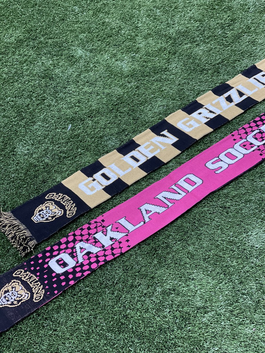 We are ready to cheer on <a href="/OaklandWSOC/">Oakland Women's Soccer</a> ! For every goal scored today, we are giving away a Golden Grizzlies soccer scarf! Like and retweet for a chance to win! ⚽️❄️