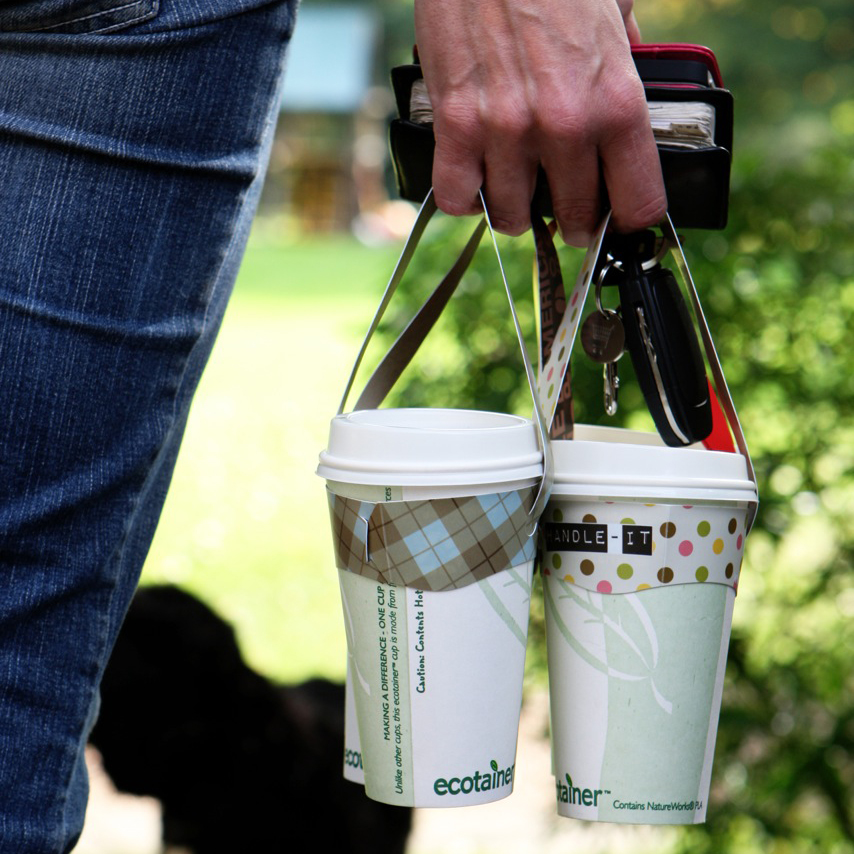 Four cups of coffee, keys, phone and Filofax...no problem!
#cupholder #coffeeandawalk #coffeecupholder  #dogwalk #takeaway #coffeecup  #cupcarrier #dog #walkwithdogs #coffee #coffeetogo #takeawaycoffee