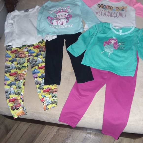 Firefly_Closet's tweet photo. So good I had to share! Check out all the items I'm loving on @Poshmarkapp #poshmark #fashion #style #shopmycloset #carters #gap #stmichael: https://t.co/NvXOp6wSiV https://t.co/GYVHzl15Qn