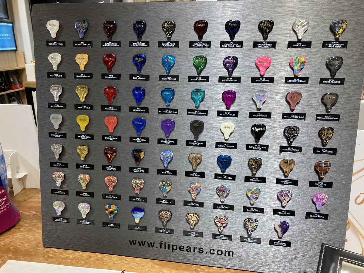ChanLutYin's tweet photo. #flipears #CustomMade #Aiden #Aisha #AishaPro #AimPro #Redeemer #AXL #AlasV3 #ECT #ECT_Showroom https://t.co/6SO6Ubs1gK