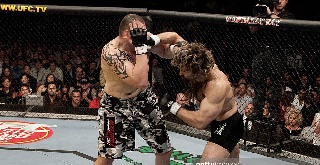 OnlyLiveOnce8's tweet photo. What was the first fight that you watched, that made you fall in love with MMA/UFC #UFC51 #MMAtwitter 👇 https://t.co/39VNYGy4YX