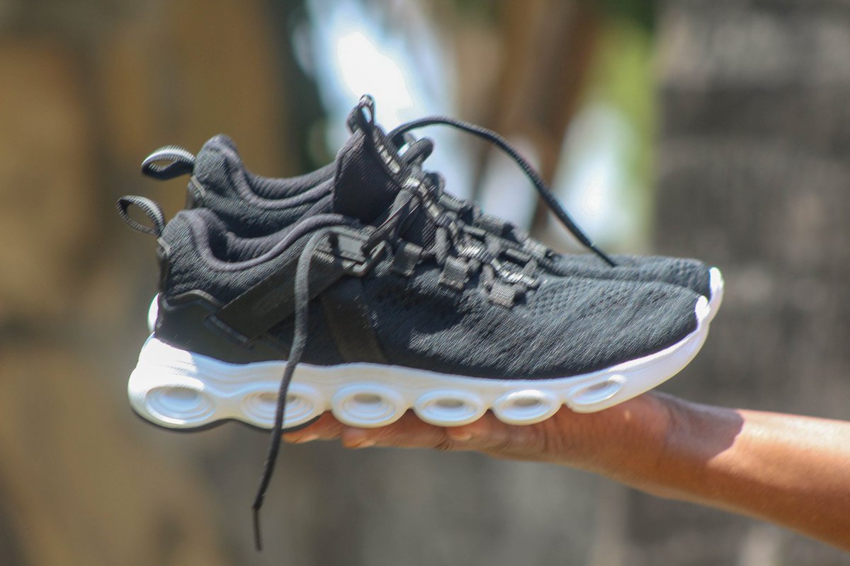 imarakicks's tweet photo. Size 6@900kshs https://t.co/pW5Ne730RD