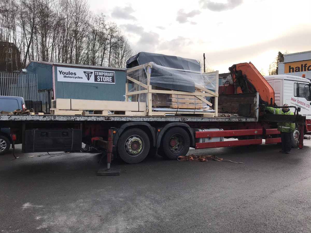 Lift arrived at our Manchester store this morning. #teamyoules