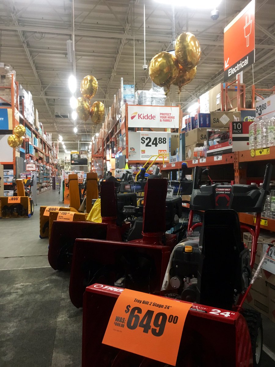 Jake Fields (@jfields_thd) on Twitter photo Got snow? We can help! #Snowmageddon2021 #DrivingD53 #Pacnorthproud Got snow? We can help! #Snowmageddon2021 #DrivingD53 #Pacnorthproud