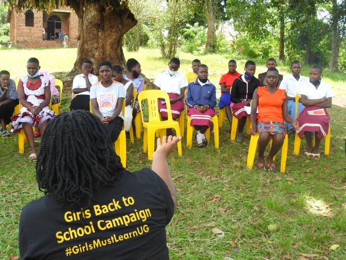 nankunda20's tweet photo. We reaching out to young people in the rural areas and encouraging them not to give up their education no matter the Challenges they have faced through the Lockdown season #LearningNeverStops @GirlsNotBrides @vowforgirls @GenevaGlobal @IriseEastAfrica @awdf01 https://t.co/0YNAhcIs4U
