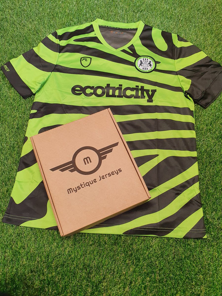 MystiqueJerseys's tweet photo. 🚨 Competition Time 🚨

We're giving away a Mystique mystery box not if, but when Haaland scores this evening! 🤞

Get yours here ➡️ https://t.co/s6kAUEURIL 

To enter:
🔄 Retweet &amp; Follow us

#SEVBVB #Seville #BVB #Haaland https://t.co/Wet33oa4CZ