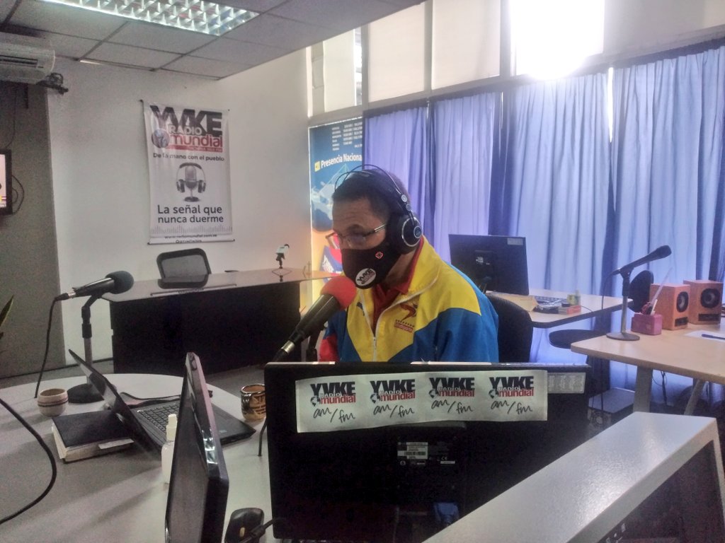 Desde la @tachira_gmas se realiza un trabajo de revisión, verificación y ajuste de los censos; los  Supervisores, Tutores y Enlaces hacen un gran trabajo en los territorios y es necesario que esto sea articulado con Sala Situacional para dar respuesta 
#LaHoraDeLosClapTachira