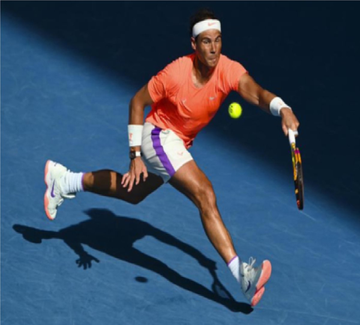 CesarEstanyol's tweet photo. Grande Rafa.  Hoy no ha podido ser, pero has demostrado una vez más que eres el mejor, incluso perdiendo. El #Ausopen te espera en el 2022 y esta vez con público.
#Vamosrafa #Espíritudesuperación #tenis 
Si practicas el tenis te puede interesar: https://t.co/4jwjhdjL1t https://t.co/XIqU5L2StA