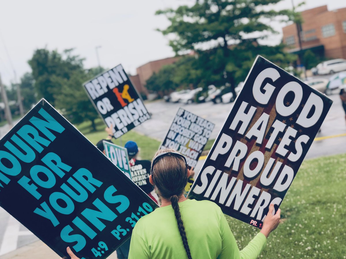 Dear Jews,
Listen to this sermon on the burnt offering: bit.ly/LeviticusPt1
Takeaways:
-God loathes sin. There must be innocent blood shed for it.
-You perverted this sacrifice into works-righteous rituals. So you lost the ability to do it.
(1/2)