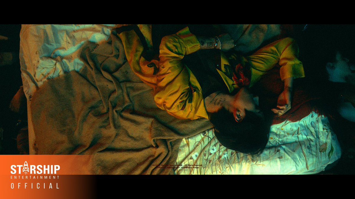 I.M
FIRST SOLO DIGITAL MINI ALBUM
<DUALITY>

<#GOD_DAMN> MV #Teaser

#IM #DUALITY #IM_DUALITY
#MONSTAX #MONSTA_X
#몬스타엑스 #아이엠
#아이엠_이중성

▶️ youtu.be/Zm6FIc_g8dg
▶️ vlive.tv/video/237282