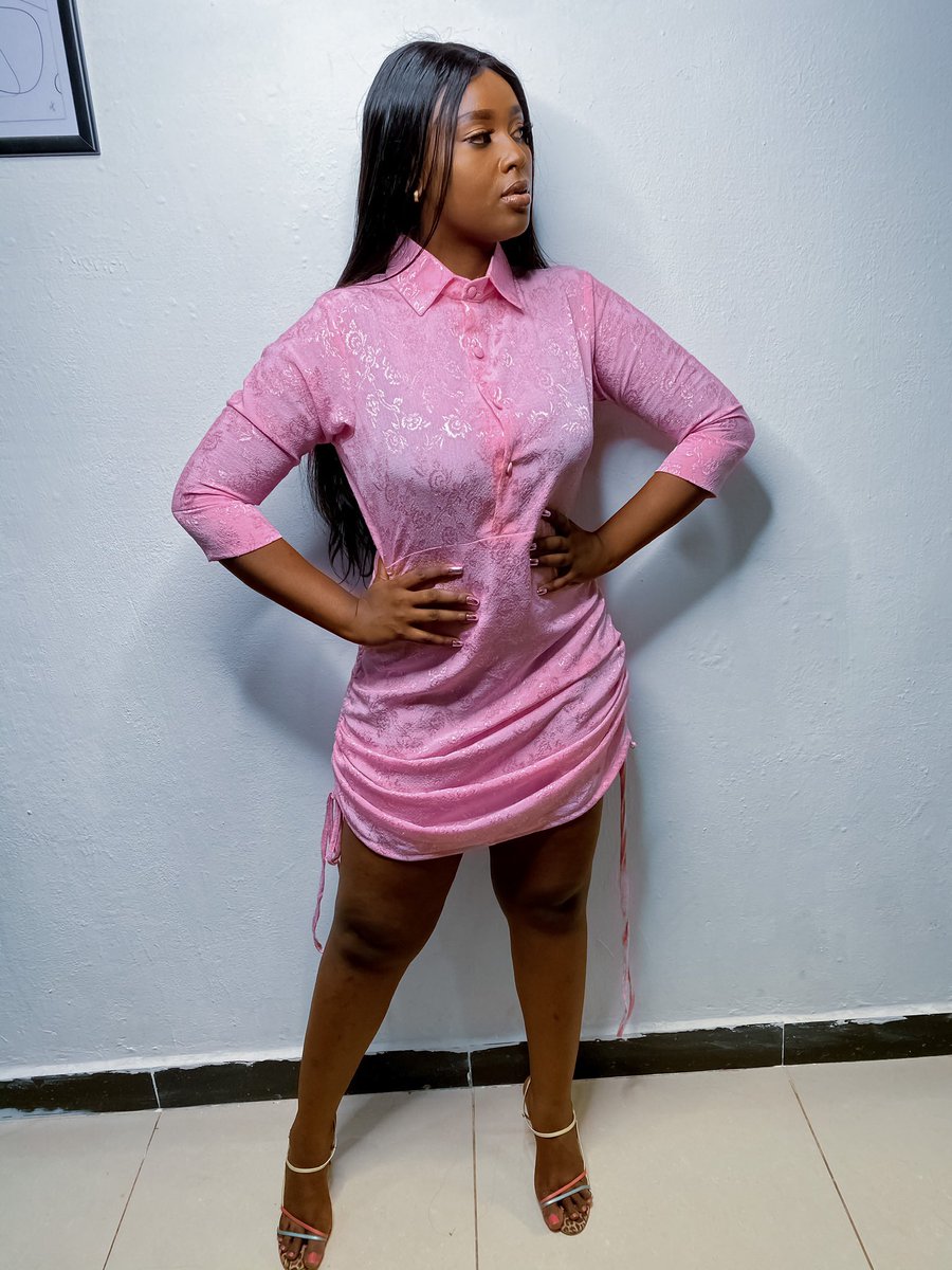 jenniferlami_'s tweet photo. Is it too early in the week to wear this dress? 🤔 https://t.co/hsBHXVxuAr