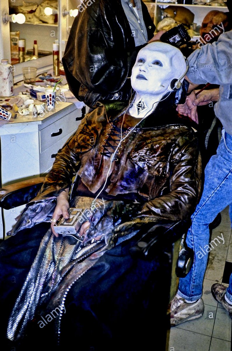 Thanks to @1AshleyLaurence for alerting me to this behind-the-scenes photo of moi in the makeup chair for Hellbound: #Hellraiser II. Female #Cenobite #Horror #WiHM (I wonder what I'm listening to? Any suggestions? 😈)