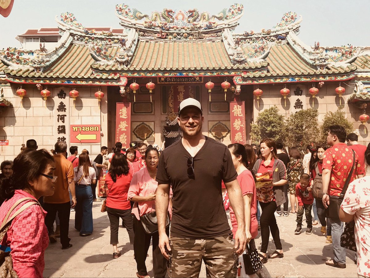 On Feb 14th 2018, we arrived in Bangkok, Thailand  This would be our home for for nearly 2 years.Here’s a photo from those first days. It was taken in Yao Warat road —Bangkok’s Chinatown