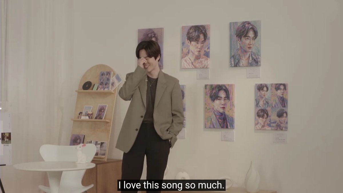 xingvrs's tweet photo. Me listening to every song in self-portrait album 😭 https://t.co/6mGLBXeGRK