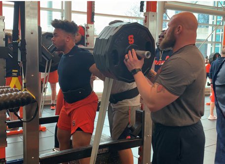cusefb_strength's tweet image. Syracuse Football Athletic Performance is accepting applications for Summer 2021 unpaid interns. If interested please email Keith Caton at rkcaton@syr.edu. Include cover letter, resume, and 3 references by March 12, 2021.