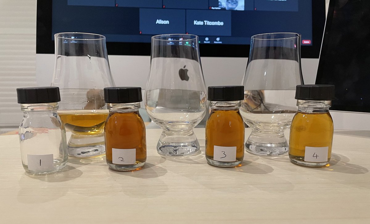 Natalie_Gray's tweet photo. @Glendronach virtual whisky tasting. What a perfect way to spend a Wednesday eve. https://t.co/QJL9vcQJB8