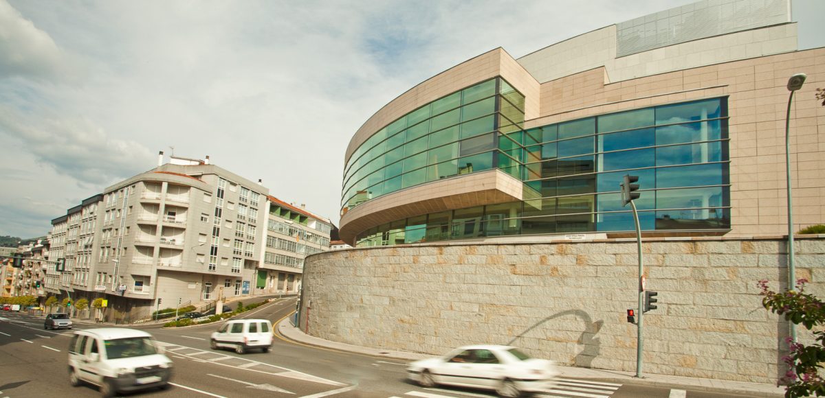 erreguete's tweet photo. REPORTAXE | Coa reapertura dos teatros esta semana, @PascualRoberto analiza nesta reportaxe a situación cultural de #Ourense co seu #AuditorioMunicipal pechado desde xaneiro por decisión do Alcalde, @gonzalojacome 

Reportaxe completa 👉 https://t.co/zzPny1RrnG https://t.co/hEIEriuXlo