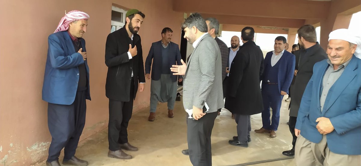 FarukDinc_'s tweet photo. HÜDA PAR olarak gece gündüz,yaz kış demeden halkımızın dertlerini derdimiz biliyoruz.
Bugünkü ziyaretimizde köylerimiz vardı. Samimi, içten ve misafirperver olan köy halkımıza teşekkür ediyoruz. Takipte olun ve izleyin!
HÜDA PAR ile köylerimiz ve Diyarbakır’ımız huzura kavuşacak. https://t.co/x7vfb5wIs5