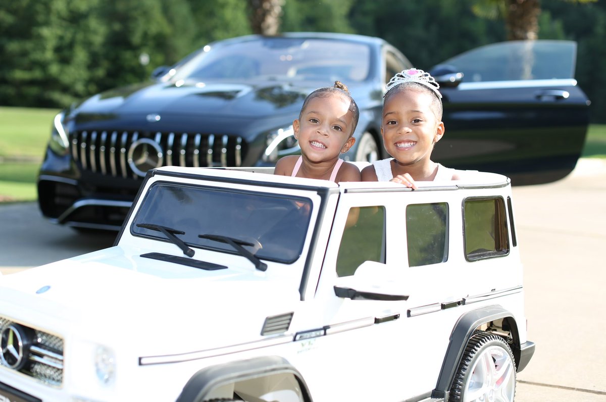 Ludacris's tweet photo. I told them MAKE SURE to turn the Engine Off &amp; Take The Key Fob wit them when they go to the Playground. Shits Real Out Here 🔐 https://t.co/KydYWeo9Cb