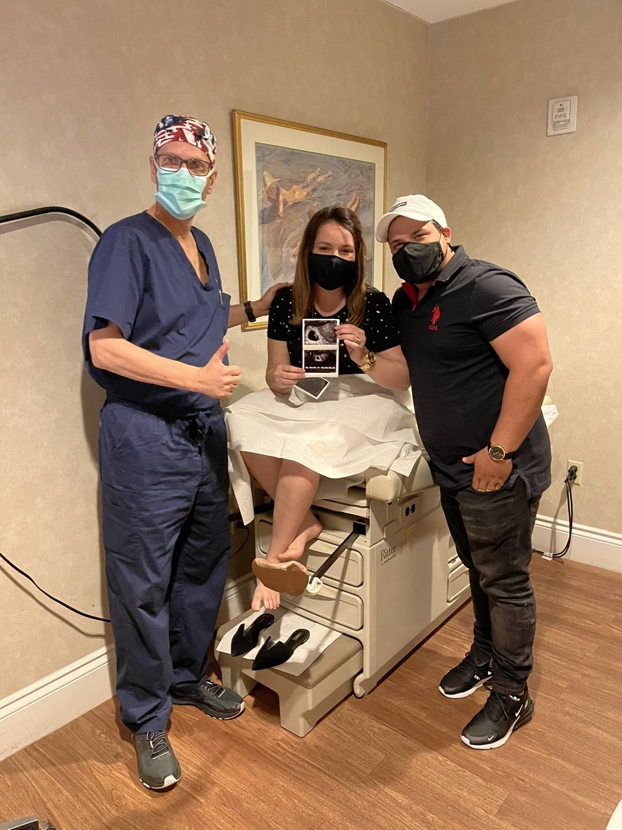 DoctorAkerman's tweet photo. Tenemos un nuevo #bebeencamino 👶🏻🤰! Muchas gracias por La Biblia de regalo y la dedicatoria tan especial! 🤗❤️ Felicidades a los papis !
#infertilidad #infertilidadfemenina #ivf #invitrofertilization #invitro #embryotransfer #fertilizacioninvitro #fivfofmiami #insemination #iui https://t.co/eUXFMOMAST