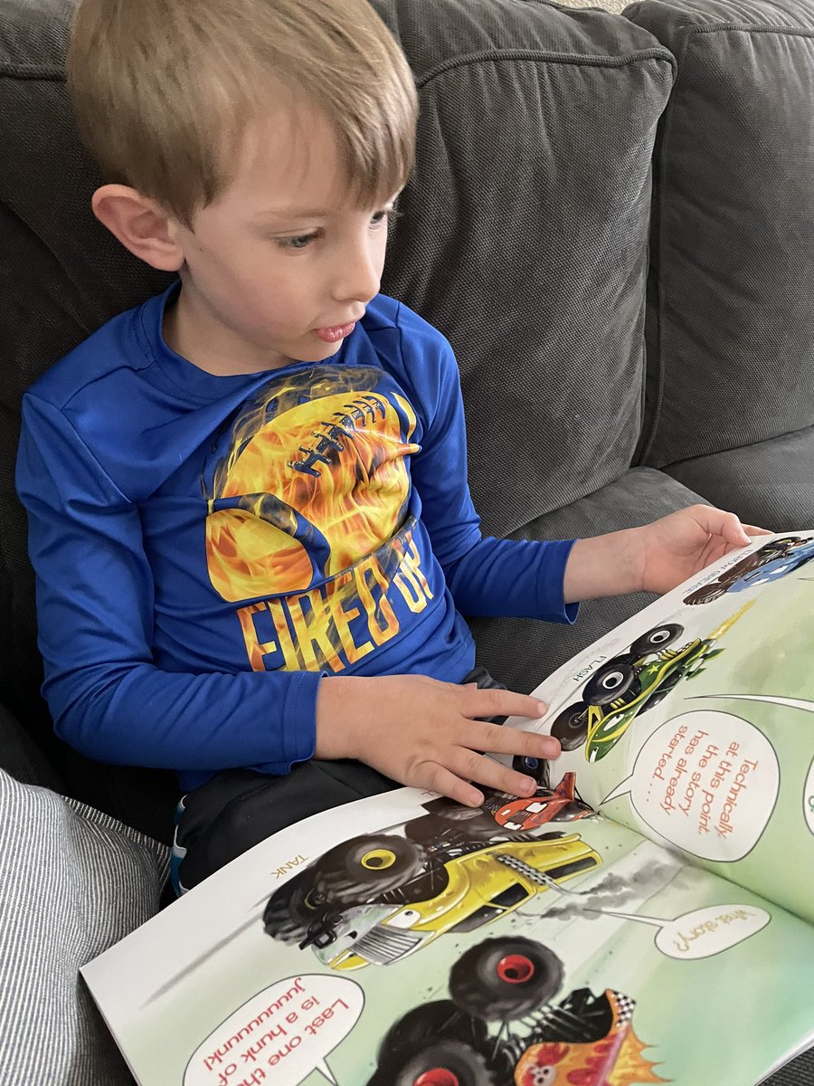 Julie_Draper103's tweet photo. #ahisdRemoteReadIn Two eager readers (one may or may not still be in PJs 😂) https://t.co/1sLkoyYh79