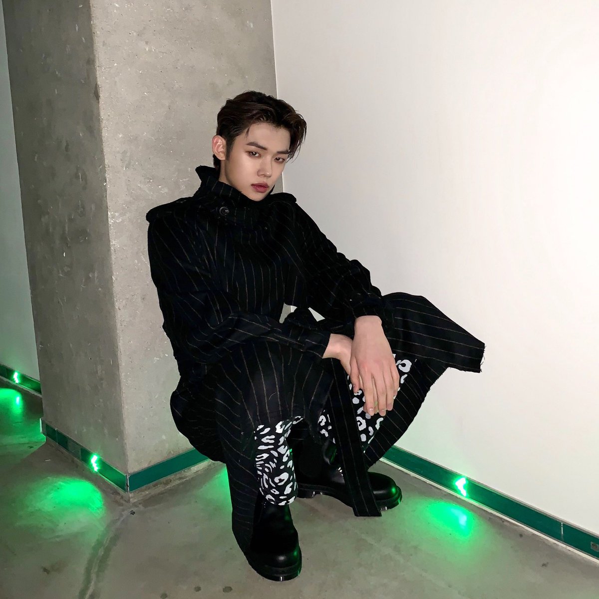 1. Choi Yeonjun from Tomorrow by Together (21)-known as “the 4th generation it boy” of kpop-dancer, singer, rapper, and visual -fashion icon (androgynous style, also just made his NYFW debut)-comfortable being called hyung (older brother) or noona (older sister)