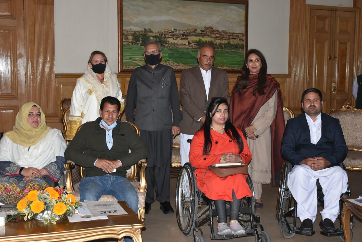 irfanptv's tweet photo. Meeting with president of Pakistan Dr @ArifAlvi , Governor KP @ShahFarman_PTI at @governor house. 
@FOParaplegics
#friendsofparaplegica https://t.co/lMMKCjvplE