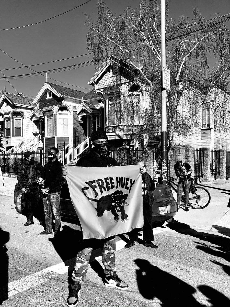 MOBBYMOBB's tweet photo. They changed 9th&amp;center this morning to Huey p Newton way. Glad I got to witness that. Happy bday Huey! ✊🏽 https://t.co/Wapr2Etic9