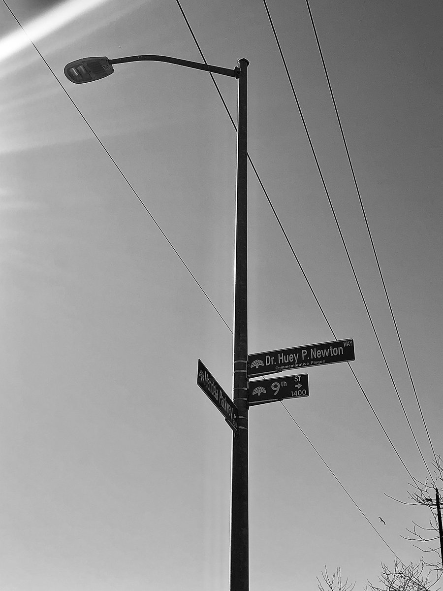 MOBBYMOBB's tweet photo. They changed 9th&amp;center this morning to Huey p Newton way. Glad I got to witness that. Happy bday Huey! ✊🏽 https://t.co/Wapr2Etic9
