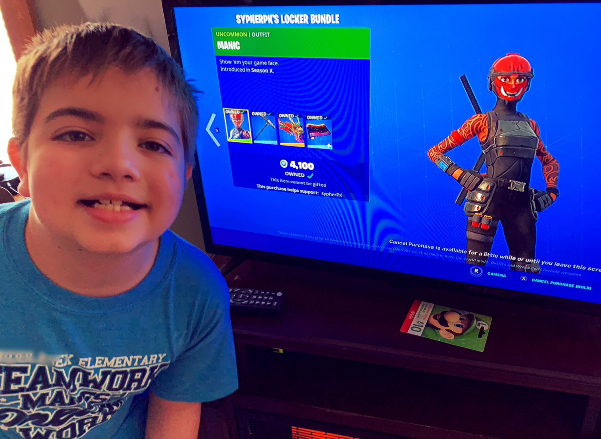 AROUSH22's tweet photo. @SypherPK Of course our son purchased it this AM when he heard about your bundle! (Husband probably will too lol) @ROUSH31  (Roushy31) ♥️ https://t.co/FWaamz0Qdg