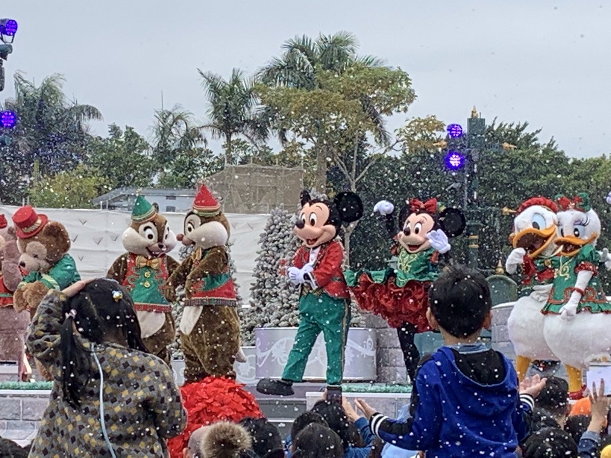 青旅 今年は海外のディズニーでパレード見られると良いな 香港 ディズニー 海外 Disney Hongkong