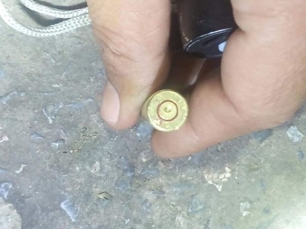 saellael88's tweet photo. #WhatsHappeningInMyanmar  
#Feb17Coup 
#InMandalay https://t.co/C26a6xZv2v
