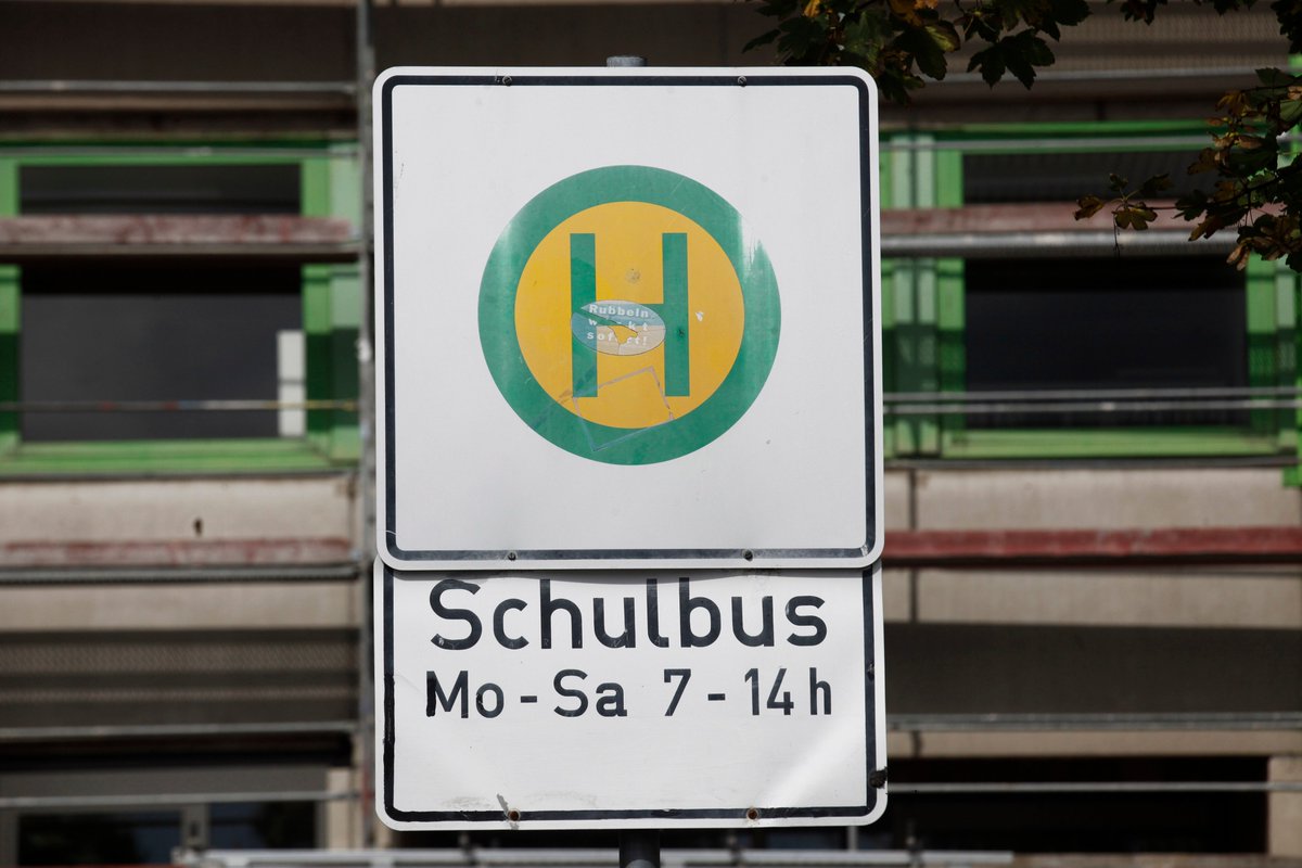 Ab dem 22.Februar finden zusätzliche Busfahrten zu den Schulen statt. Alle Infos dazu unter: swb-busundbahn.de/aktuelle-meldu…
#swb #busundbahn #schule #zusatzverkehr #bonn