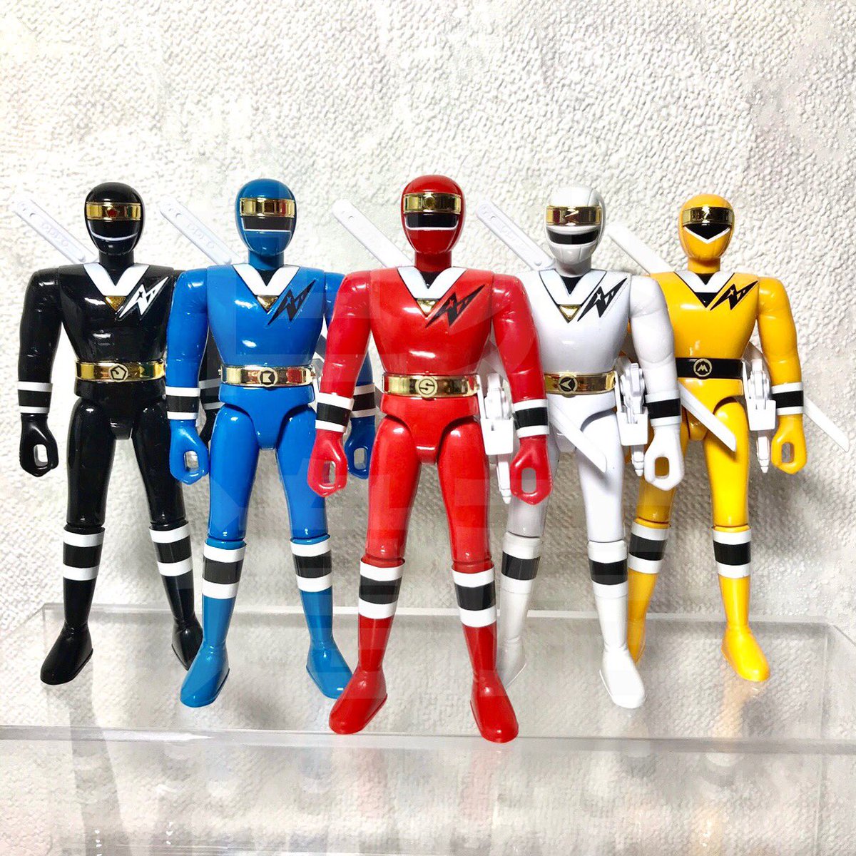 sekainored's tweet photo. #今日は何の日 2/18 放送開始
1994年 #忍者戦隊カクレンジャー
2001年 #百獣戦隊ガオレンジャー
2007年 #獣拳戦隊ゲキレンジャー
#スーパー戦隊 #supersentai
#powerrangers #alienranger
#wildforce #junglefury
#ゼンカイジャー #zenkaiger https://t.co/andLcIrozX
