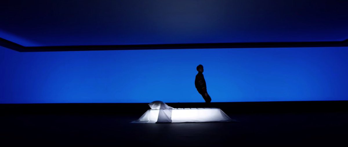 outside, even if it is just his imagination. the stark change of the colors can be seen as the stark difference from the life he leads as j-hope and the life he imagines as a regular person.