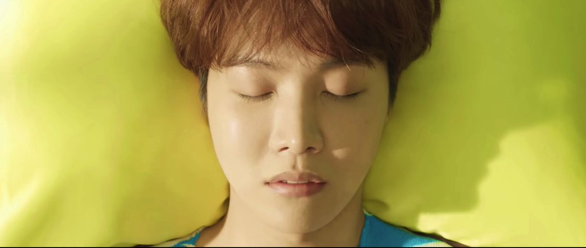 things interact with him, but instead, what is going on inside of him.(close up shots are used by directors to further gain empathy from the audience because it focuses a lot on character details.)