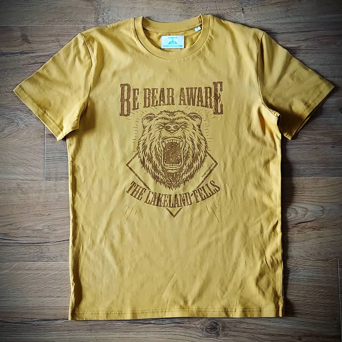 impressarum's tweet photo. "Be Bear Aware" organic cotton hand screen printed t-shirt now also available in mens 🐻
https://t.co/Uty76aZGcR

#bebearaware #lakelandfells #handscreenprinted #organiccottontshirts https://t.co/cCZZzLJHGu