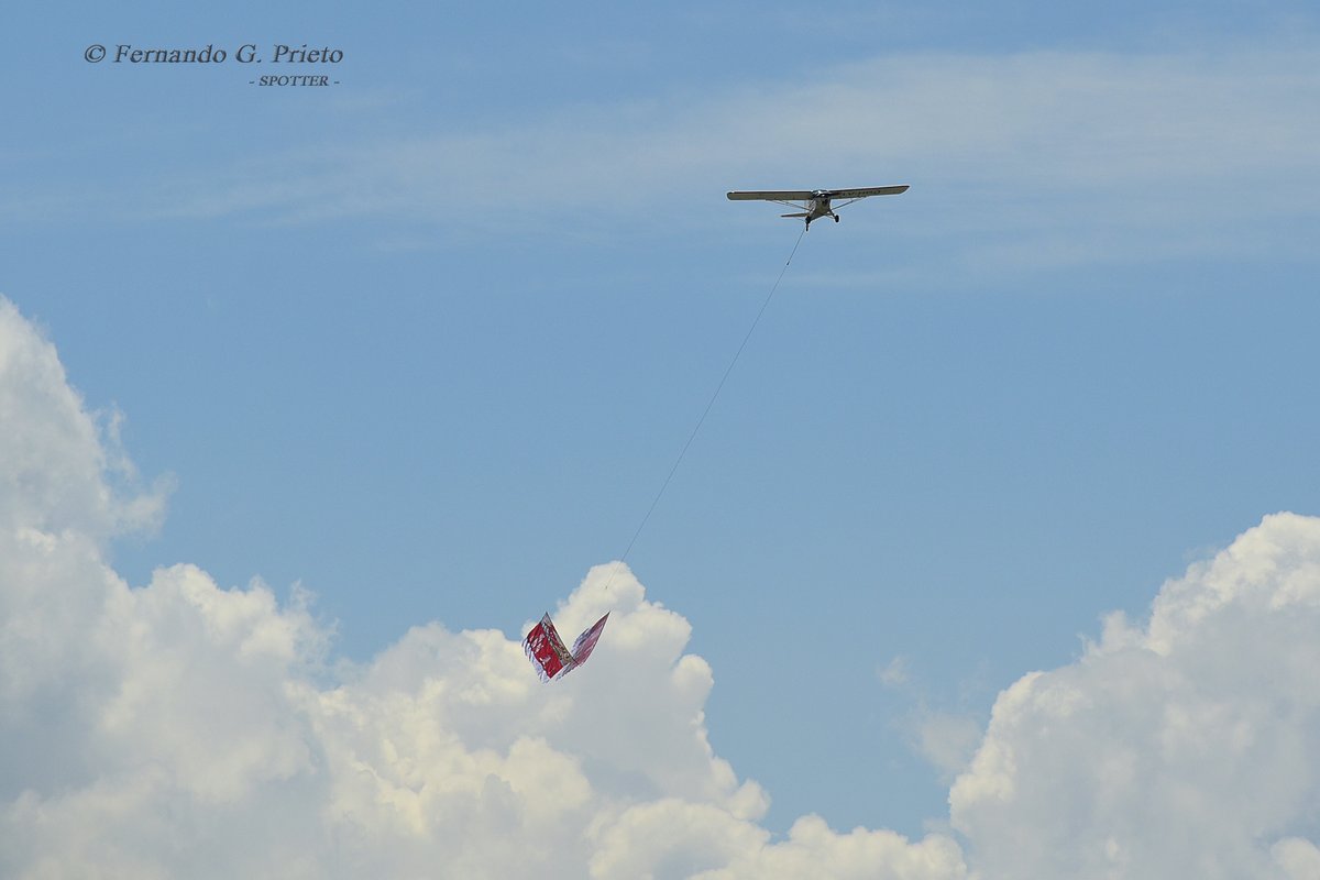 Ferfast's tweet photo. El veterano FMA IA-46 Ranquel LV-HOU sigue haciéndole frente a los fuertes vientos en la costa arrastrando publicidad! 😲💪💪 🇦🇷 MdP-Feb/21
@1978_facundo @LeoDepalma @palomanotaro @pipiA320 @Ivan_Hourquebie @nramirez36 @JuuanLarsen @fabriiDiaz11 @Desscristal 
#planespottingBE https://t.co/xImsmmEaTM