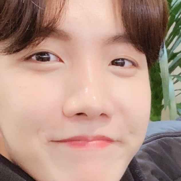 hoyalice_'s tweet photo. Happy bday to my sweetheart bias Jung Hoseok, my lovely and hard-working man. You are my real joy and shades of happinesses.
Tysm for your effort💕
Happy birthday, Hobi💜🎂🎊
#happybirthdayJHOPE 
#HappyBirthdayHobi 
#HappyBirthdayHoseok
#내_세상은_호석으로_물들어
@BTS_twt https://t.co/122bBq5G5Z