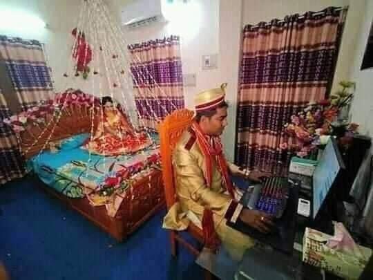 vinayprajapati's tweet image. Truly a pro blogger #problogger #blogger #blogging #blog #meme #viral #100DaysOfCode #makemoneyonline #MEMES #memecredi #memes2021