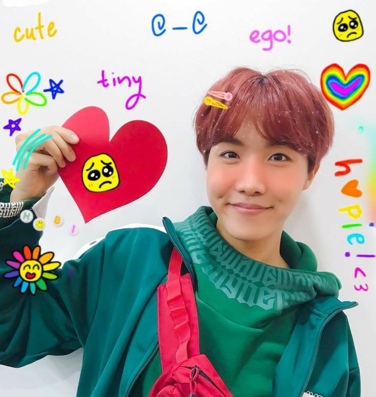 filtersof7's tweet photo. Happy birthday to our sunshine... thank you to light our dull days, thank you for everything. .. we love you so much💜 stay happy and healthy always... 
#happybirthdayJHOPE #HAPPYHOPEDAY #happybirthdayJHOPE https://t.co/i4fDS6USlB