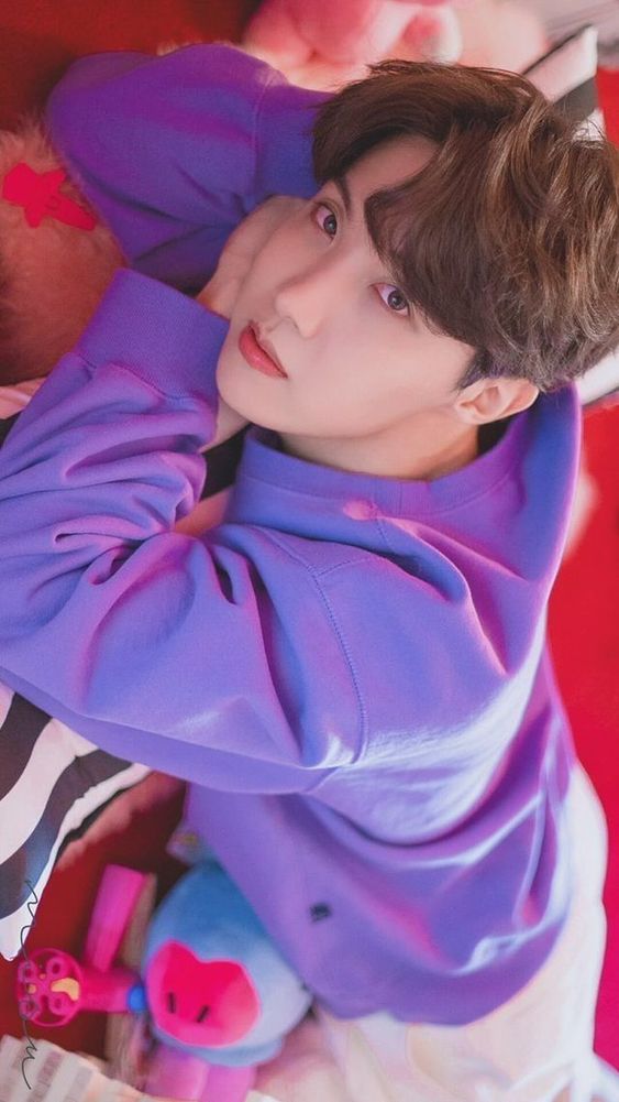 Violet - Future, imagination and dream